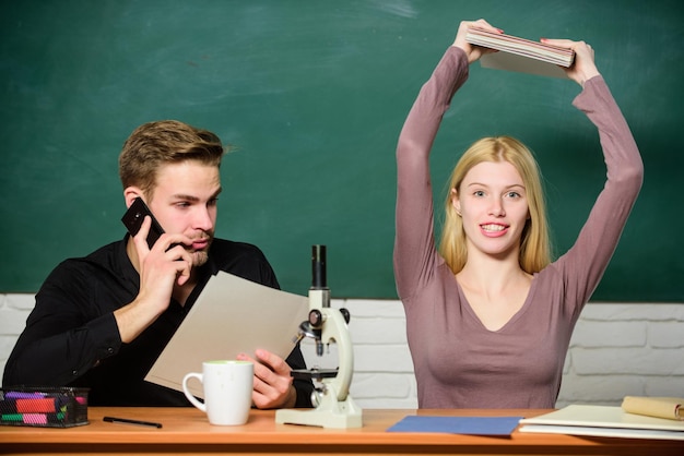 Czym charakteryzują się aktywizujące metody nauczania w praktyce?