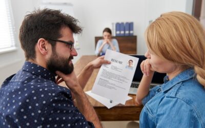 Jak określić znajomość języka w CV, by przyciągnąć uwagę rekrutera?