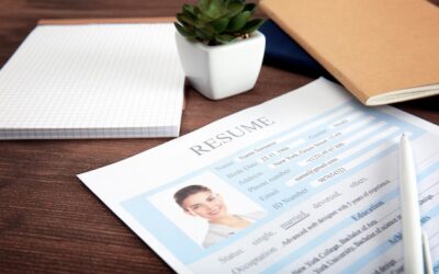 Jak wpisać języki w CV, by zwrócić uwagę rekrutera?