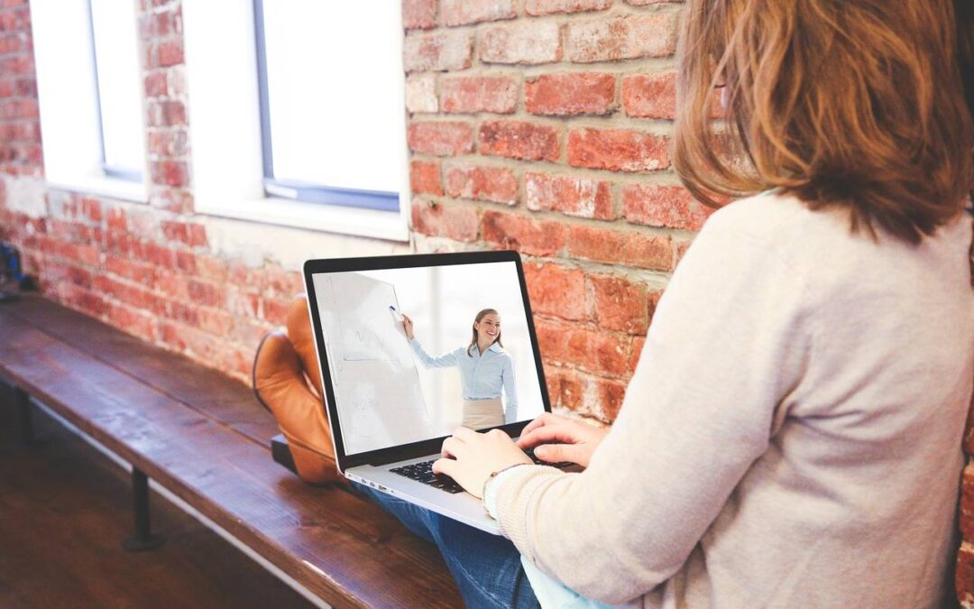 Jak pracować online z uczniami w czasie nauki zdalnej?
